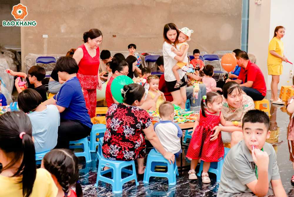 Không khí đông vui - rộn ràng tại sự kiện