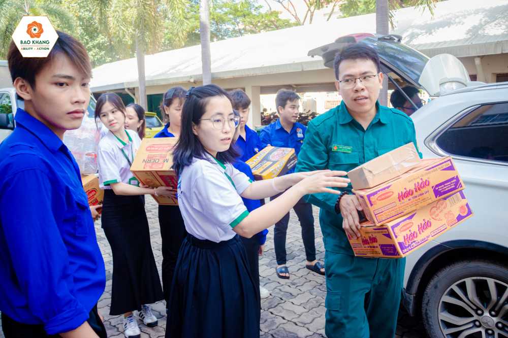 Bảo Khang Holdings ủng hộ  nhu yếu phẩm tại MTTQVN phường Tân Mỹ 