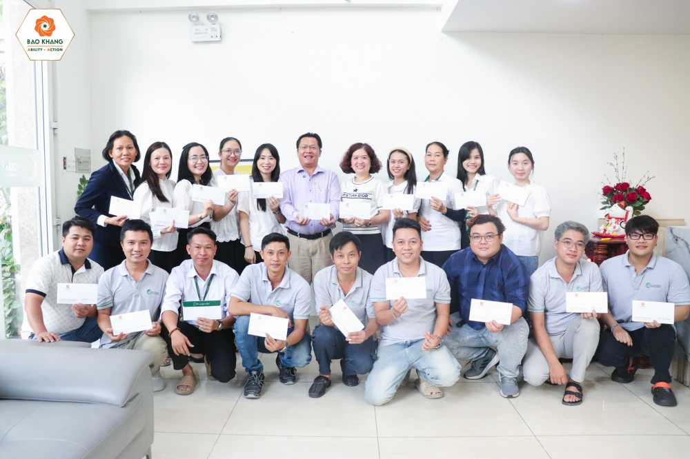 Niềm vui h&acirc;n hoan của tập thể Bảo Khang Holdings trong ng&agrave;y cuối c&ugrave;ng của năm 2025