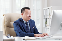 GIÁM ĐỐC KINH DOANH