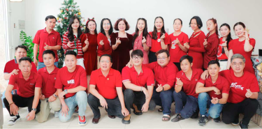 Không khí Giáng Sinh ấm áp tại Bảo Khang Holdings